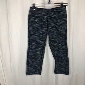 Zella Capri Active Wear Legging Pants